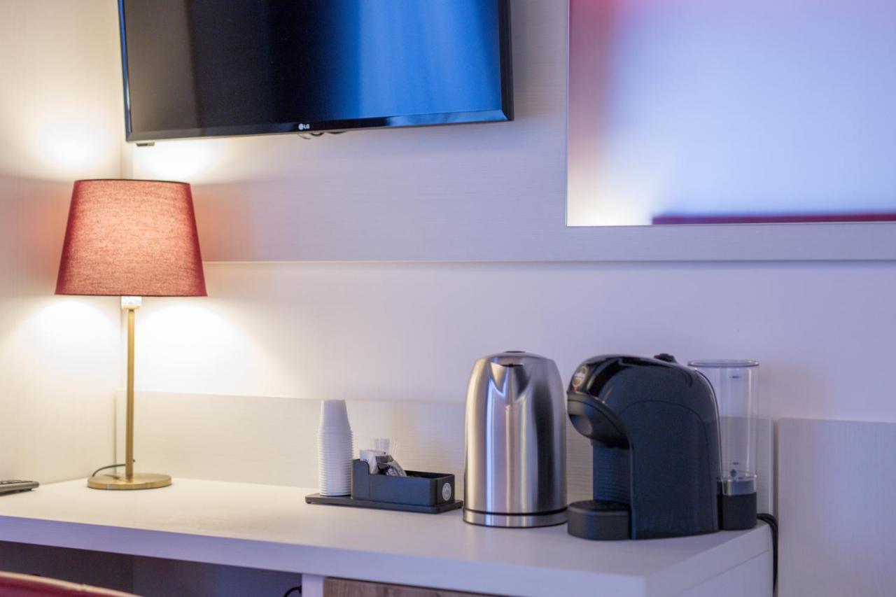 Magenta Luxury Argentina Roma